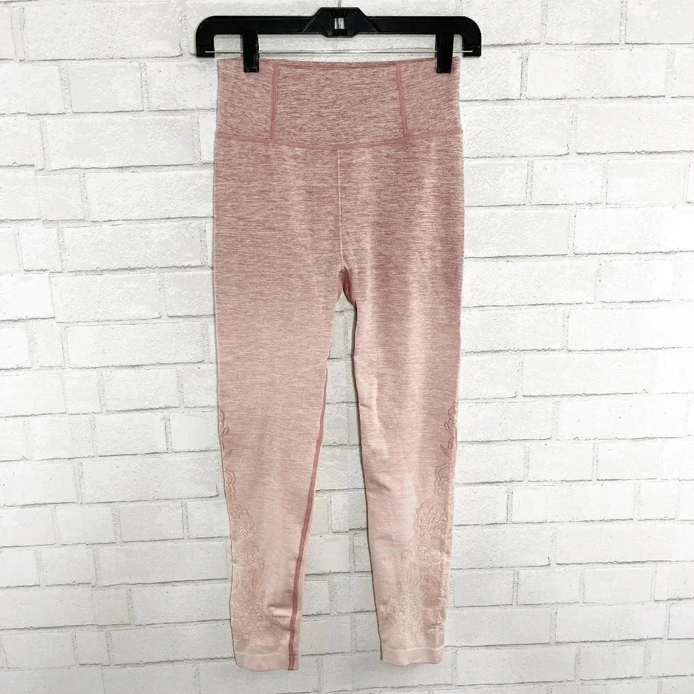 Calia by Carrie Underwood Pink Floral Embroidered Cropped Leggings Women's Small